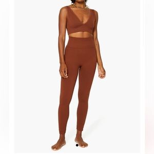 WeWoreWhat Active Seamless Legging and Bra Top Set